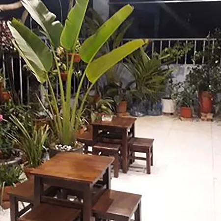 Alley Homestay Hanoi Exterior photo